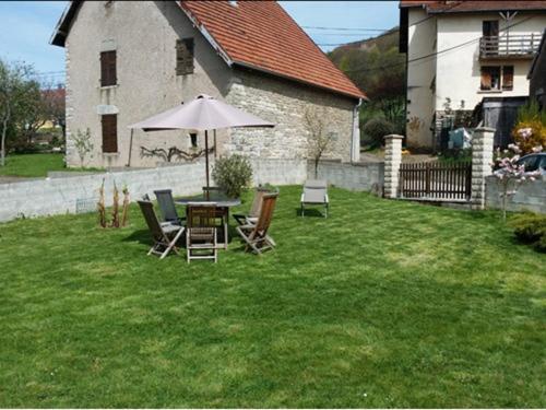Gite Des 3 Hiboux Mondon Exterior photo